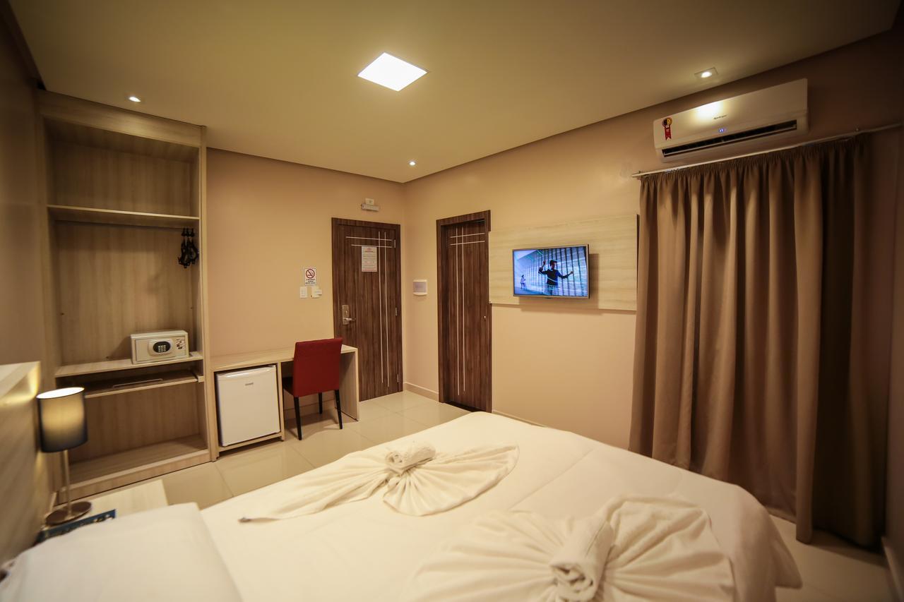 Hotel London Santarem Bagian luar foto