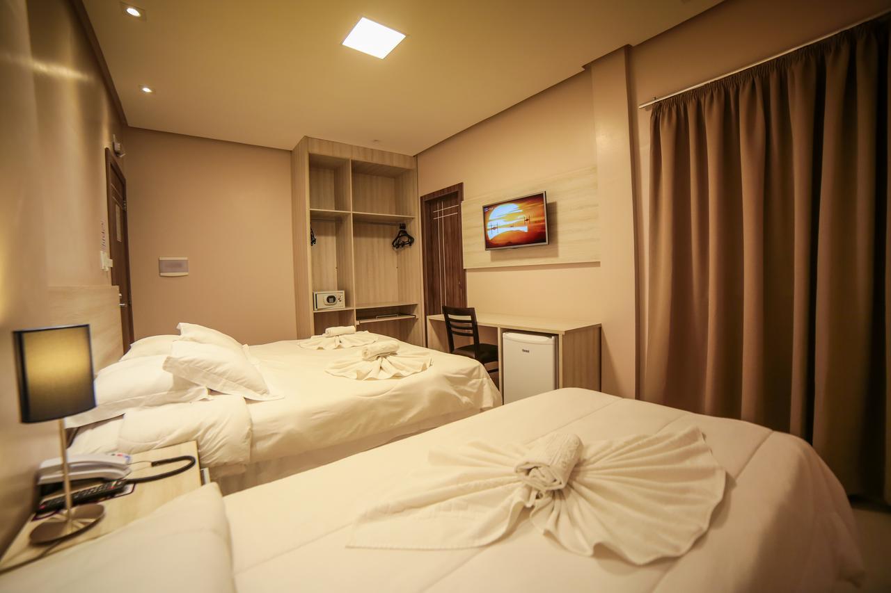 Hotel London Santarem Bagian luar foto